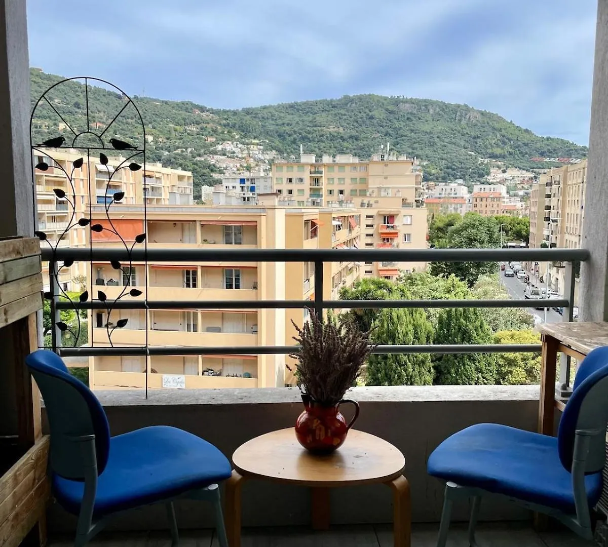 Apartment Nice Modern Flat, Air-Conditionning & Moutain View France
